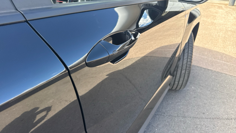 Hyundai KONA 160kW N Line 65kWh 5dr Auto Electric Hatchback